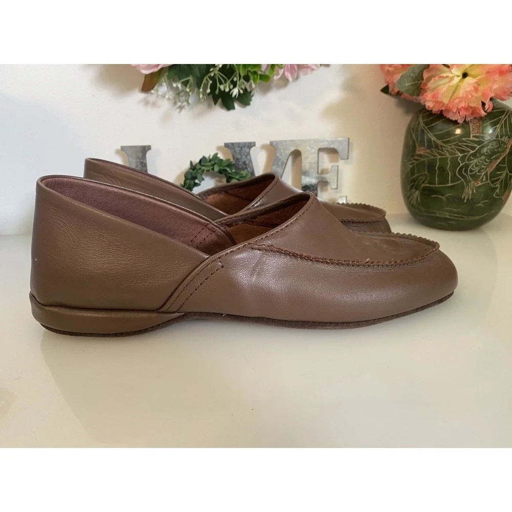 Hitchcock Brown Moosehide Slipper Style #: 4942BR Size‎ 9 Made in Canada NWOB